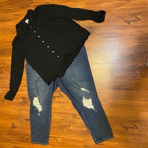 Long sleeve Black button down tee- Great Condition
